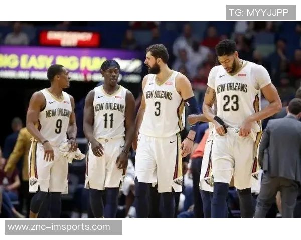 双塔组合强势出击火箭对决鹈鹕先发阵容解析