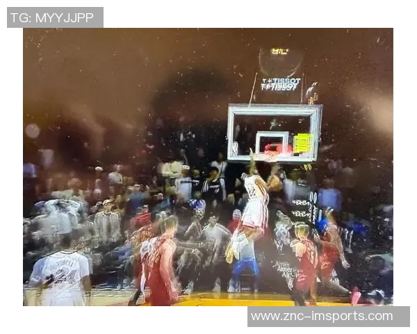 托布绝杀机会被封盖03秒空接再遭重创倒霉透了