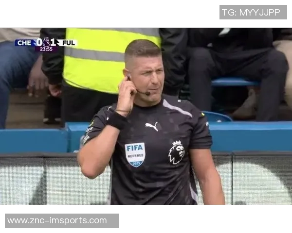 前裁判质疑马林犯规判罚过于严厉认为身体接触不足以判罚点球