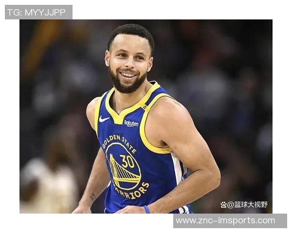 克莱新赛季首战表现平平13投仅4中三分球命中率低迷仅得10分