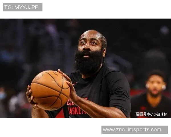 哈登幽默调侃鲍尔默球馆价值十亿成就球队主场优势